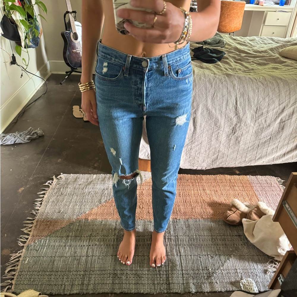 Levi WEDGIE Jeans!!!